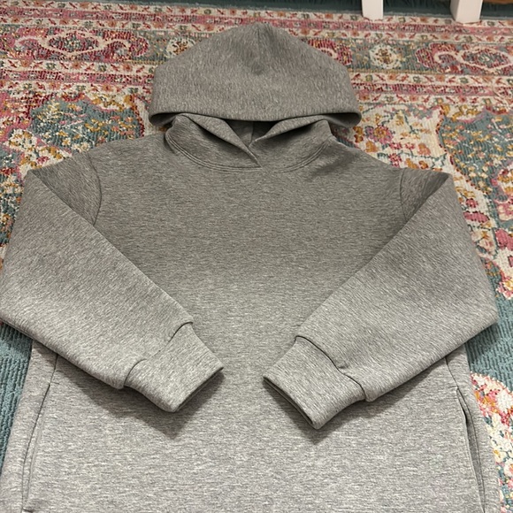 Uniqlo sweater dress LIKE NEW in excellent condition size 7-8 - Picture 5 of 7